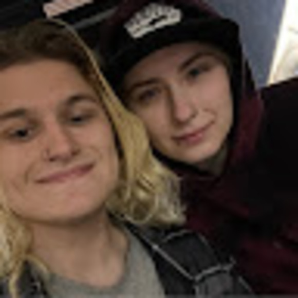 Meet your Posher, Tyler - Picture 1 of 1